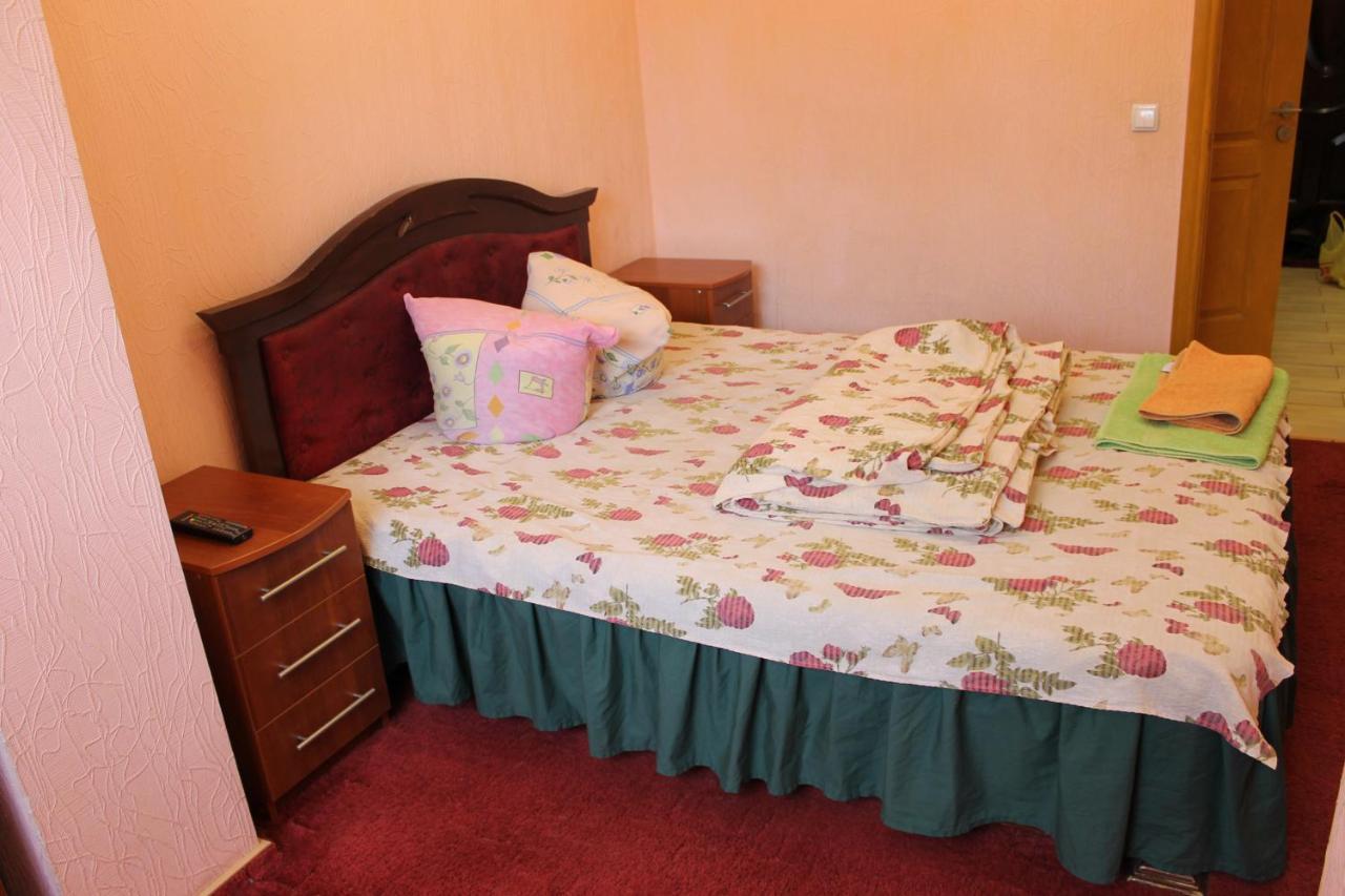 Studio apartment Chernigov Exterior foto